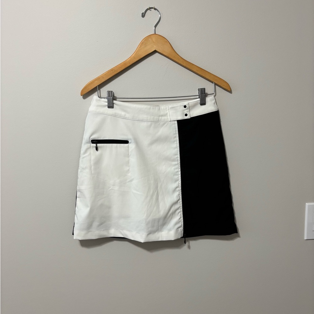 Two-Tone Black and White Golf Skort